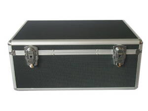 Hliníkový kufr na 500CD černý BOX73