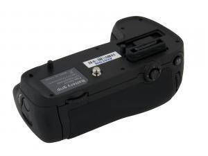 Avacom bateriový grip MB-D15 pro Nikon D7100, D7200