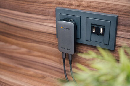 Nabíječka Essentials Slim, GaN nabíječka do sítě USB-C1 PD 3.0 , USB-C2 PD 3.0, šedá, 65W