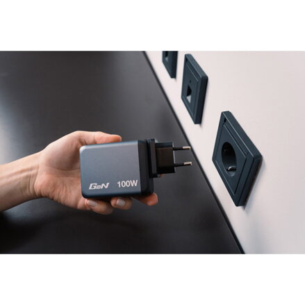 Verbatim, GaN cestovní nabíječka do sítě USB 3.0, USB C, šedá, 100 W, vyměnitelné vidlice C,G,A