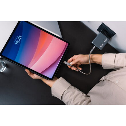 Verbatim, GaN cestovní nabíječka do sítě USB 3.0, USB C, šedá, 100 W, vyměnitelné vidlice C,G,A