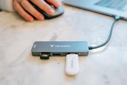 Verbatim USB flash disk, USB C, 256GB, Plectra, bílý, 30230, USB C