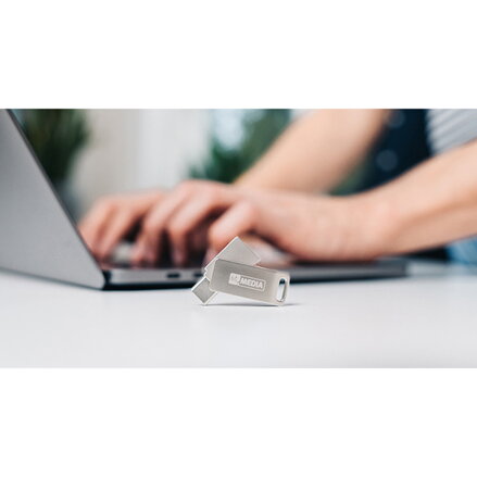 MyMedia MyDual USB 3.2 Gen 1, USB 3.2 Gen 1, 16GB, 69268, stříbrný, 69268, USB A / USB C, s otočnou krytkou
