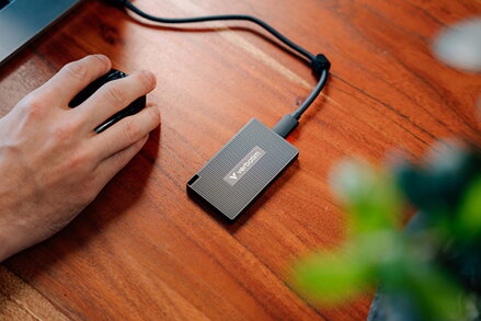 SSD Externí Verbatim Metal Mini SSD, 32031, 1000GB, černá, 2000 MB/s-R, USB C, 1750 MB/s-W
