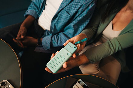 SSD Externí Verbatim Pocket SSD letní edice, 32325, 2000GB, polární modrý, obsahuje 2x gumový kryt (černý a polární modrý), USB C