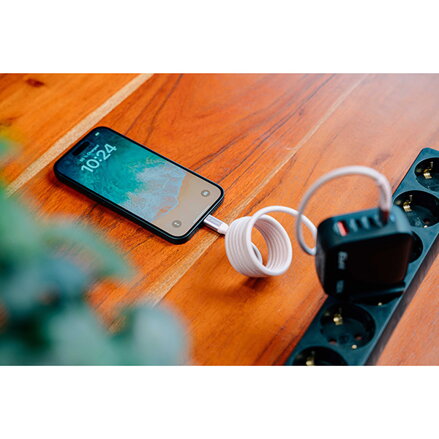 Verbatim USB kabel USB C samec - USB C samec, 100W, 1.2m, magnetický, zelený, box, 31855