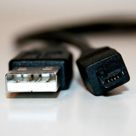 Kabel USB (1.1), USB A  M- 4 pin M, 0.7m, černý, Logo, HIROSE