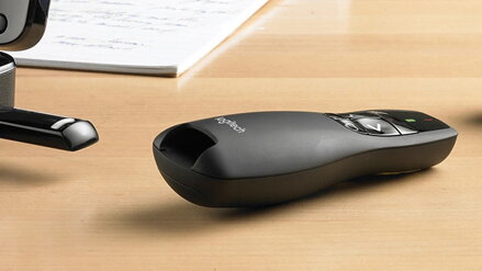 Prezenter R400, 2.4Ghz, černý, Logitech