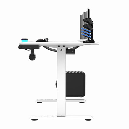 ULTRADESK Herní stůl LEVEL V2 WHITE, 140x68cm, 72-117cm, elektricky nastavitelná výška, s XXL podložkou pod myš, držák sluchátek i