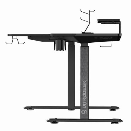 ULTRADESK Herní stůl WINGER - černý, 111x155x60 cm, 75-122 cm, elektricky nastavitelná výška, RGB podsvícení, držák sluchátek i ná