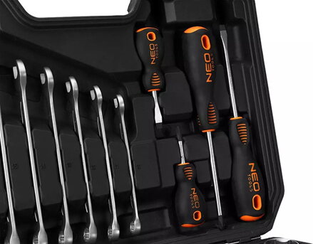 Sada nástrčných klíčů, 10-206, 100 ks, velikost 1/4 a 1/2, kufřík,, NEO TOOLS