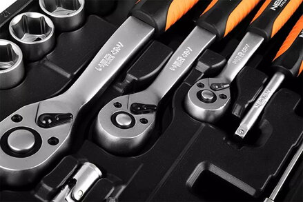 Sada nástrčných klíčů, 10-216, 216 ks, velikost 1/2, 1/4, 3/8, kufřík, NEO TOOLS