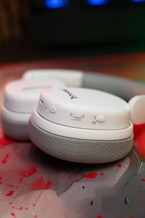 Marvo MONKA ECHO RS, sluchátka s mikrofonem, bílá, podsvícená, Tri-mode